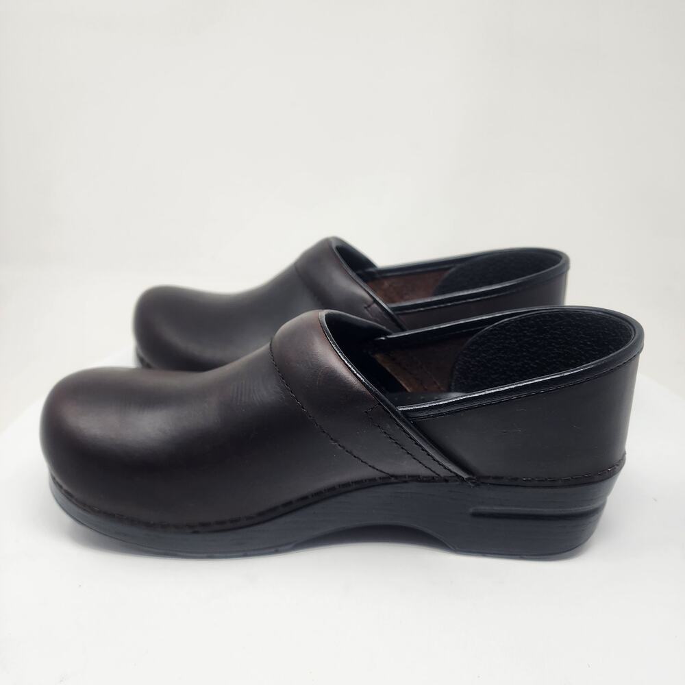 Dansko Professional Clogs Size 40 US 9.5-10 Antique Brown Oiled Leather Like New - Picture 7 of 13